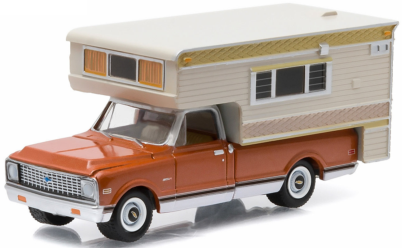 1971 Chevy C-10 Cheyenne w/Large Camper (Brown/White)