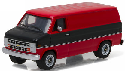 1986 Chevy G20 Van (Black/Red)