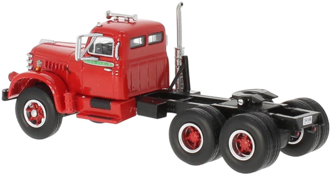 1956 Diamond T 921 Day-Cab Conventional Tractor (Red)