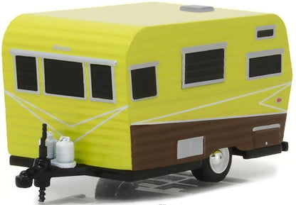 1958 Siesta Travel Trailer (Green/Brown)