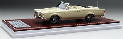 1972 Lincoln Continental Mark III Convertible (Yellow)