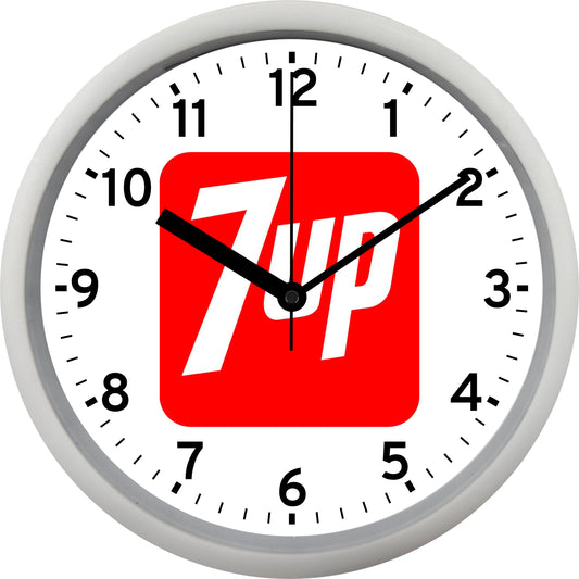 7UP Soft Drink - Logo Used from 1968-1980 Wall Clock