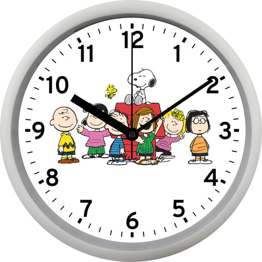 Peanuts - The Whole Gang Wall Clock